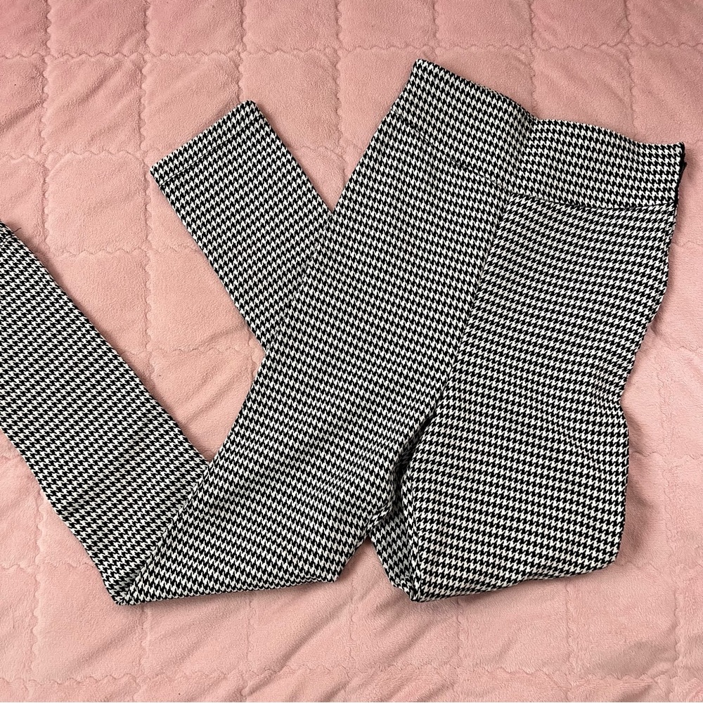 Unique Vintage cigarette pants